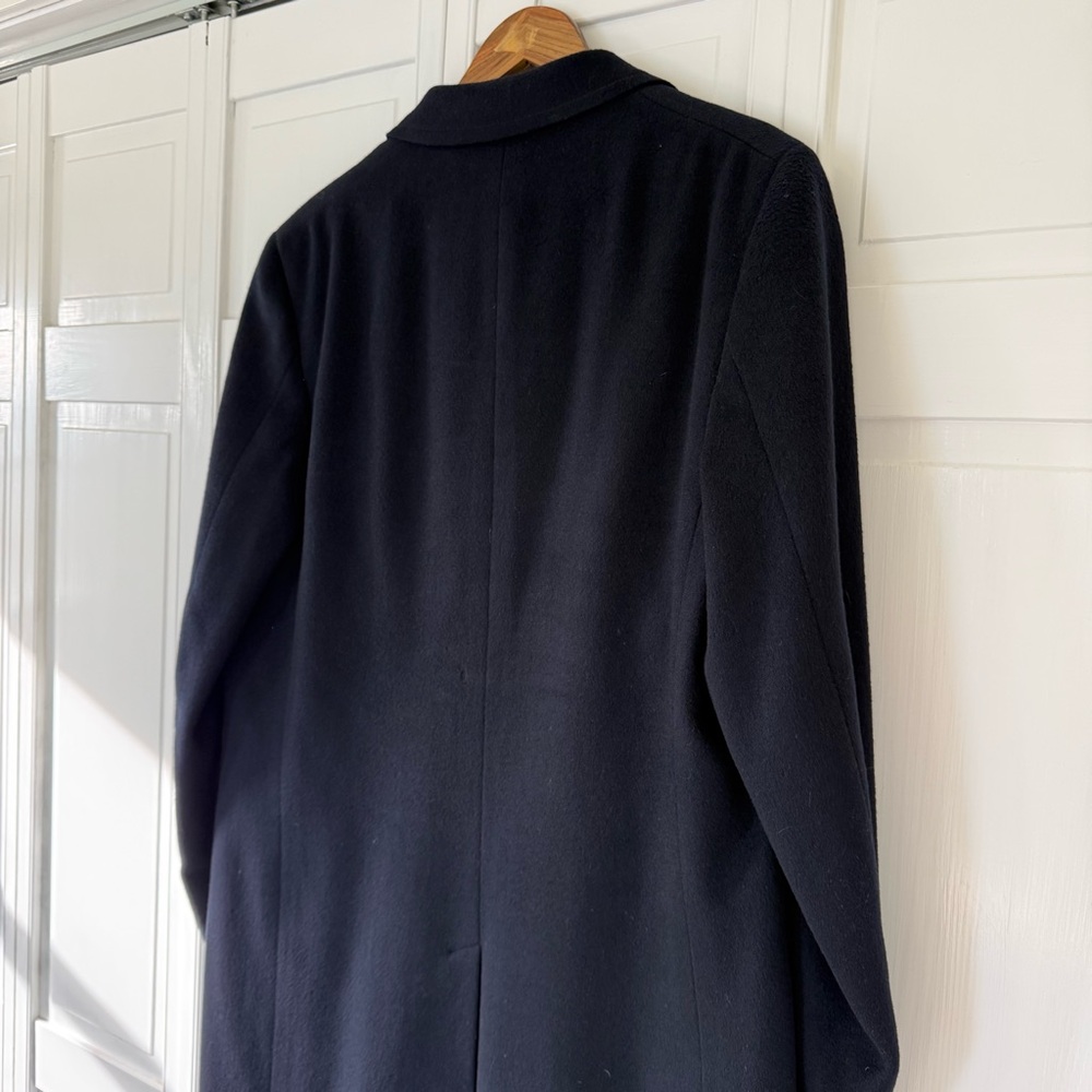 Vintage 100% Wool Long Black Overcoat – Warm & Classic 90’s - Picture 3 of 12